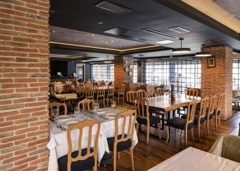 sedir uygulama 7 350x250 - Dekoratif Sedir Tuğla